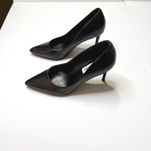 Steve Madden Shoes - Steve Madden Pumps Luiza Black Leather Pointed Toe Stiletto Heels Size 5.5M
